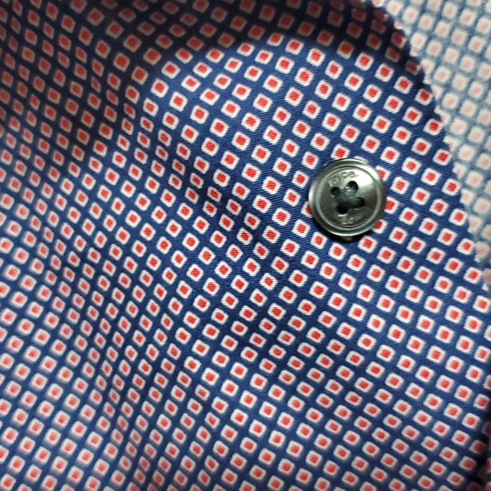 Vince dress shirt 👔 - Picture 3 of 6